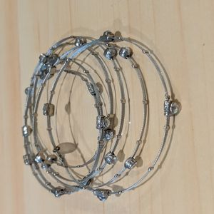 Seasonal Whispers Bangles Set of 6